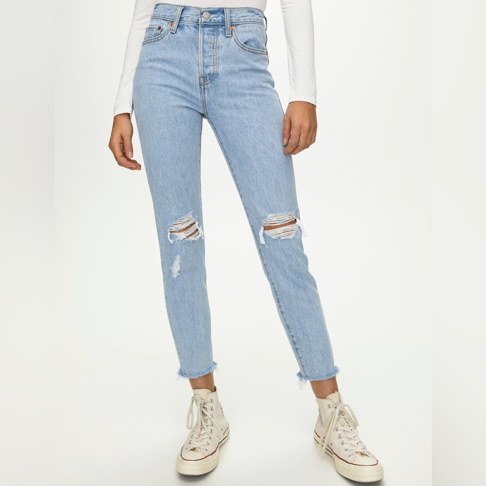 Levi’s Wedgie Icon